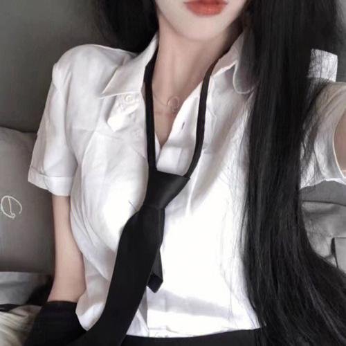 罗莎莉